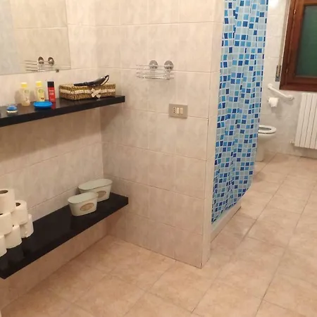 Le Mondine Guest house *